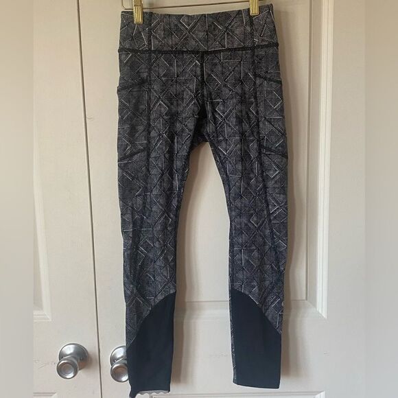 Lululemon leggings   - Picture 1 of 7
